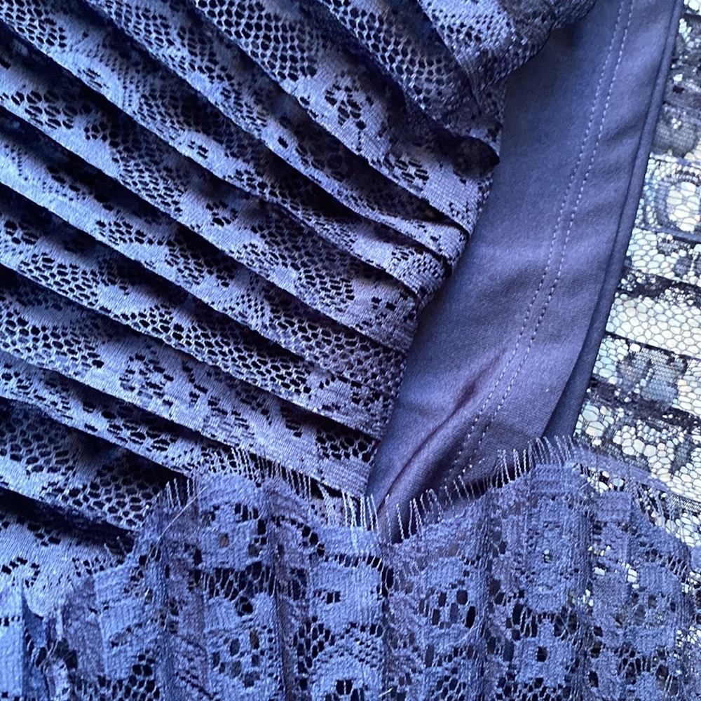 H&M lace navy pleated midi skirt Size 2 NWT blue - Picture 7 of 12